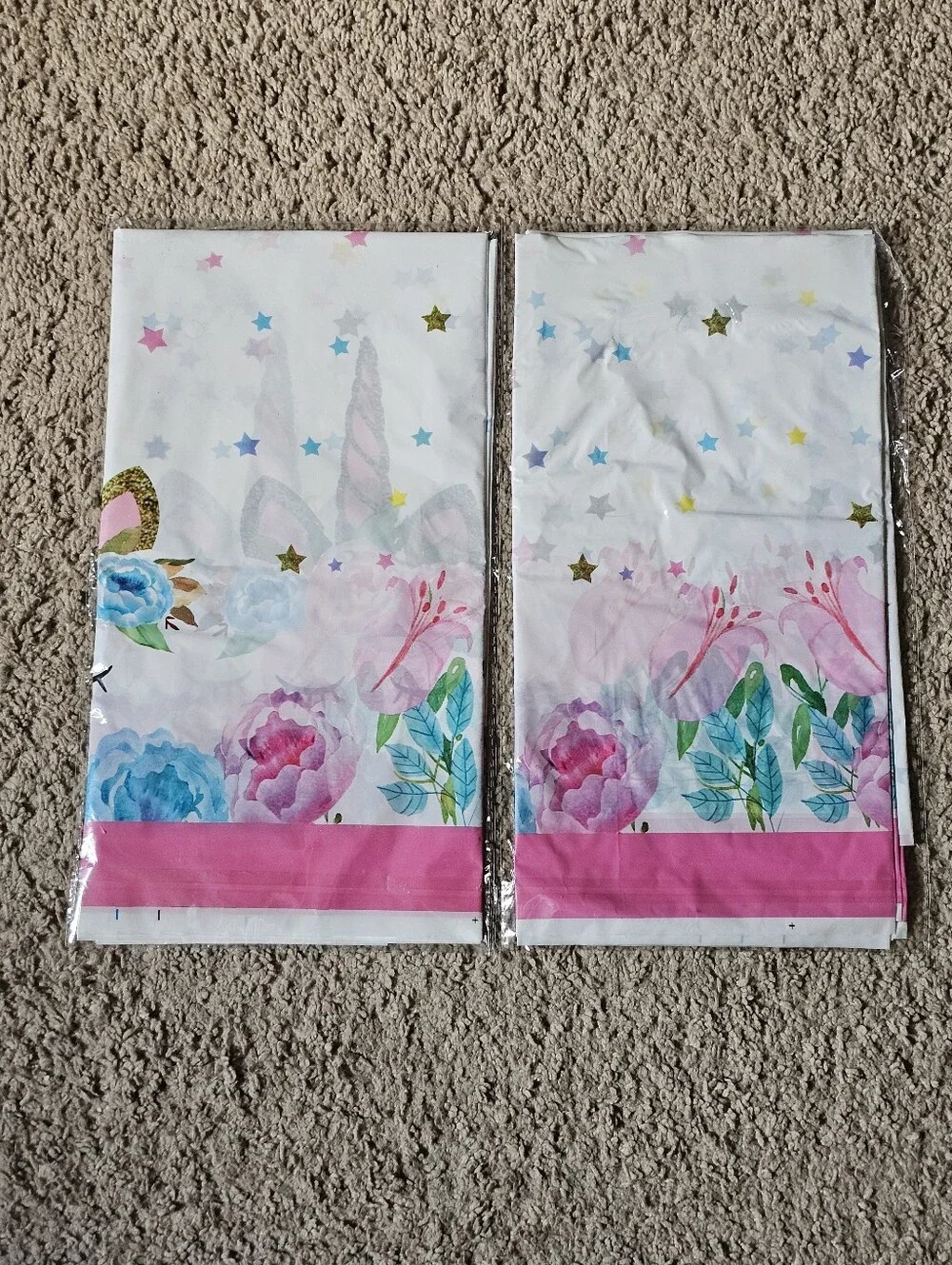 New! Set of 2 Unicorn Table Cloths & 2 Unicorn Temp Tattoos - Party Birthday Etc